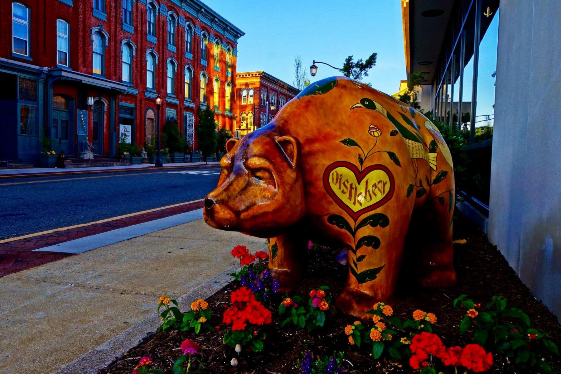 bmba bear with penn dutch designs on it